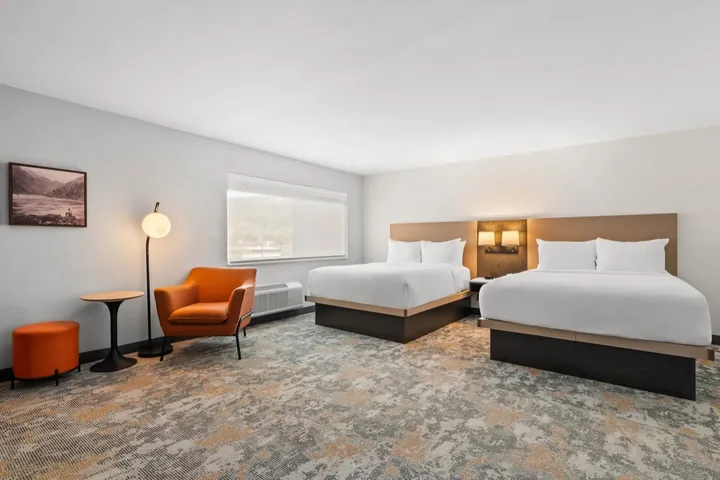 Standard double queen room